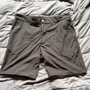 Old Navy Men's Charcoal Flat Front Shorts